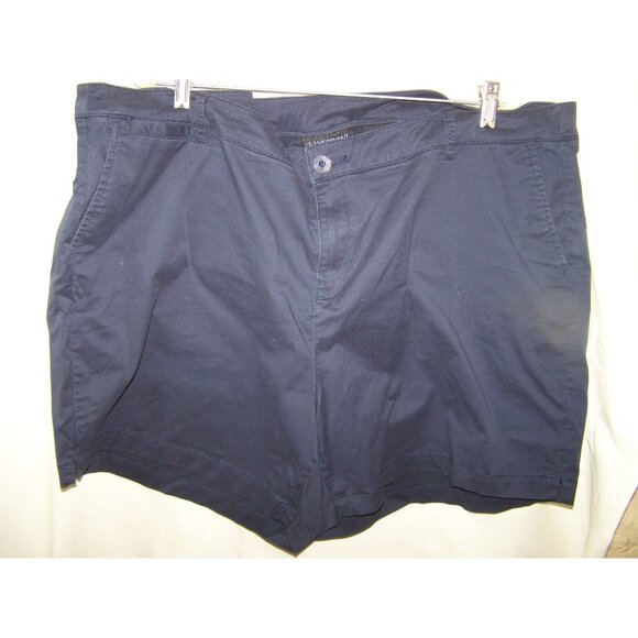 Lane Bryant Shorts Blue Size 24 Plus Stretch - Picture 1 of 4